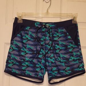 TADDLEE Men's Blue Camo Swimsuit Trunks Lined Small